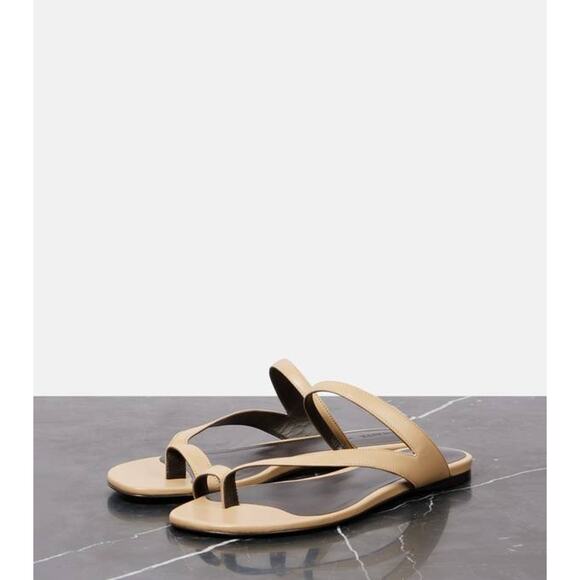 Khaite Aimee Flat Leather Sandal in Nude 36.5 - Picture 3 of 3